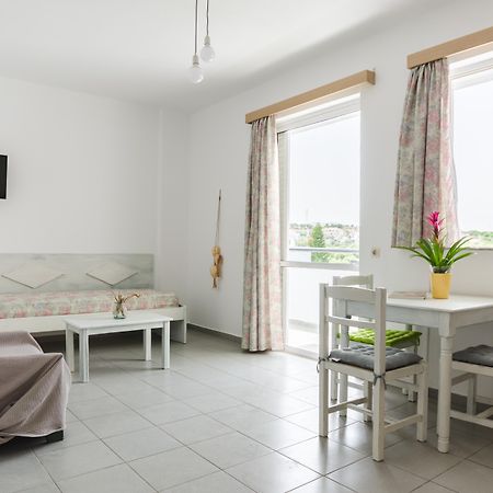 Happiness Apartments Hersonissos  Exterior photo