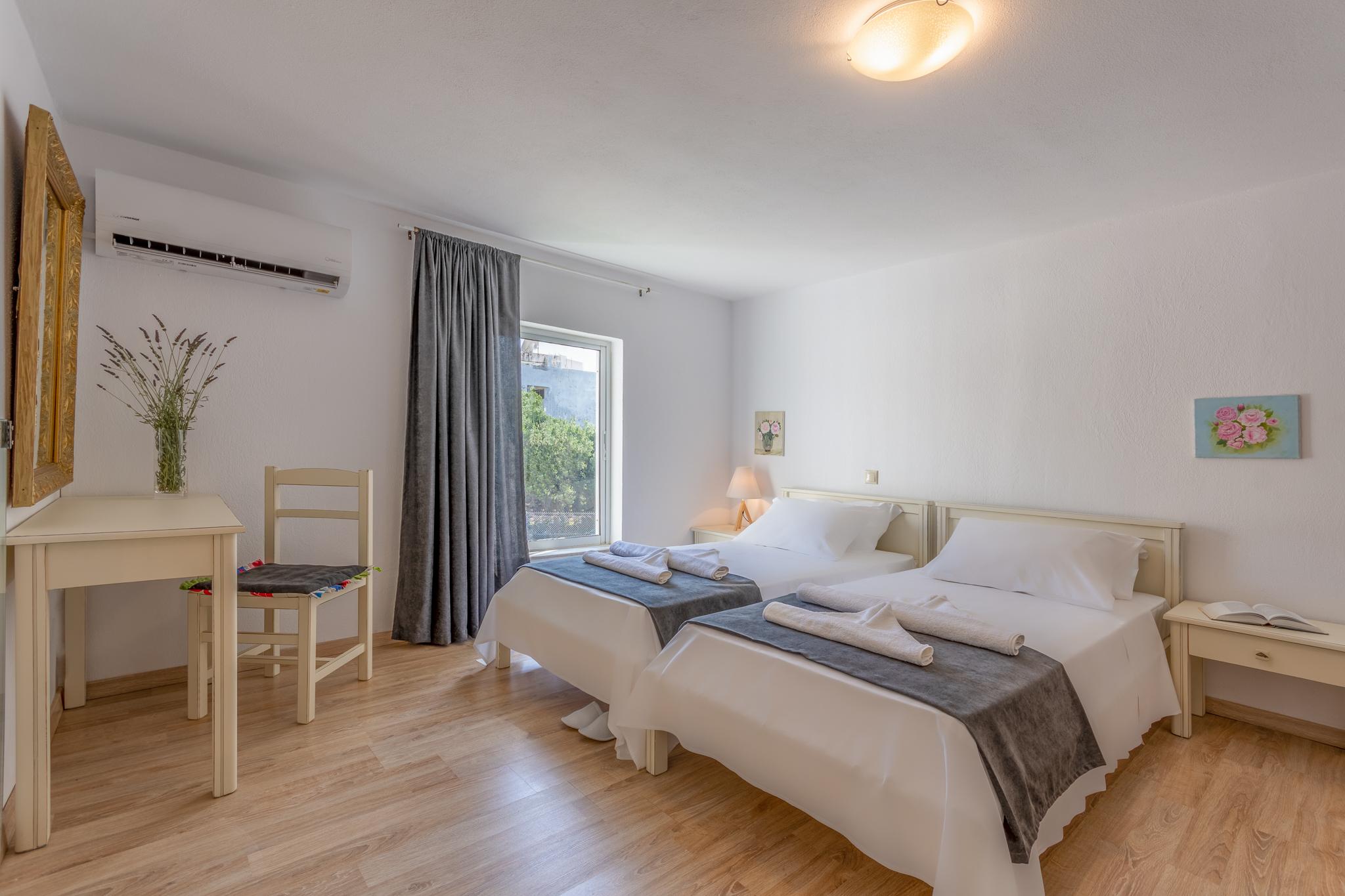 Happiness Apartments Hersonissos  Exterior photo