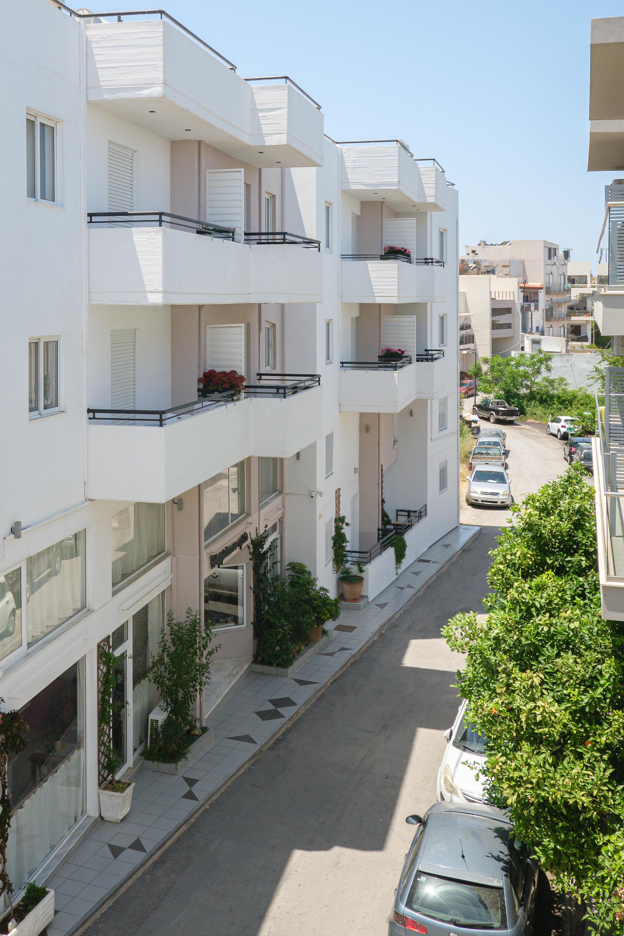 Happiness Apartments Hersonissos  Exterior photo